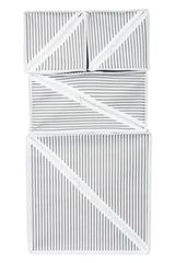 Gri beyaz çizgili fermuarlı 5 farklı boyda saklama torbaları seti