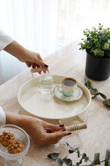 Ahşap Kulplu Yuvarlak Metal Tepsi, Servis ve Sunum Tepsisi 26 cm