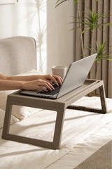 Katlanabilir Yatak Üstü Keyif Sehpası – Laptop & Kahvaltı Sehpası 56×36 cm "Toprak"