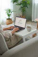 Katlanabilir Yatak Üstü Keyif Sehpası – Laptop & Kahvaltı Sehpası 56×36 cm "Beyaz"