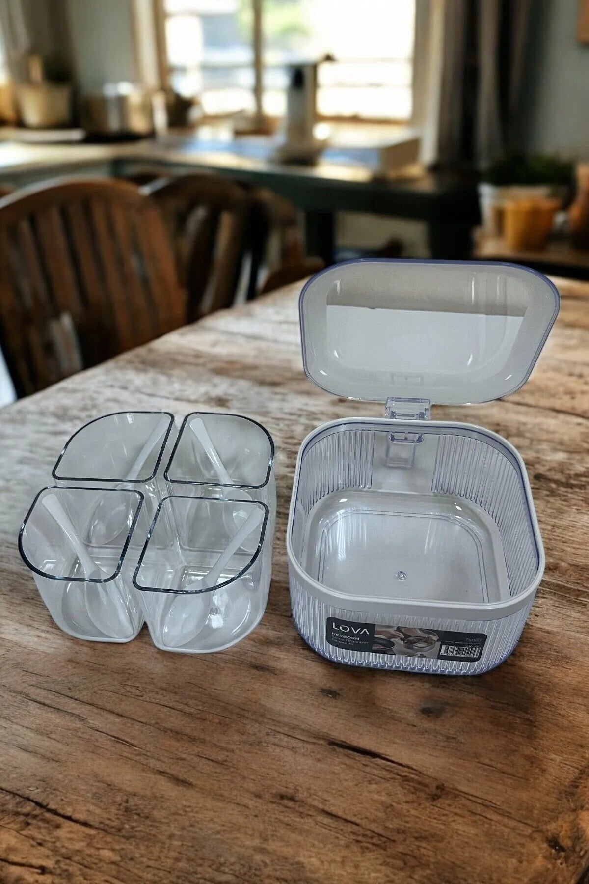 4 Bölmeli, 4 Kaşıklı, Kulplu Kapaklı Baharatlık, Şeffaf, 2'li Set, 1.1 lt